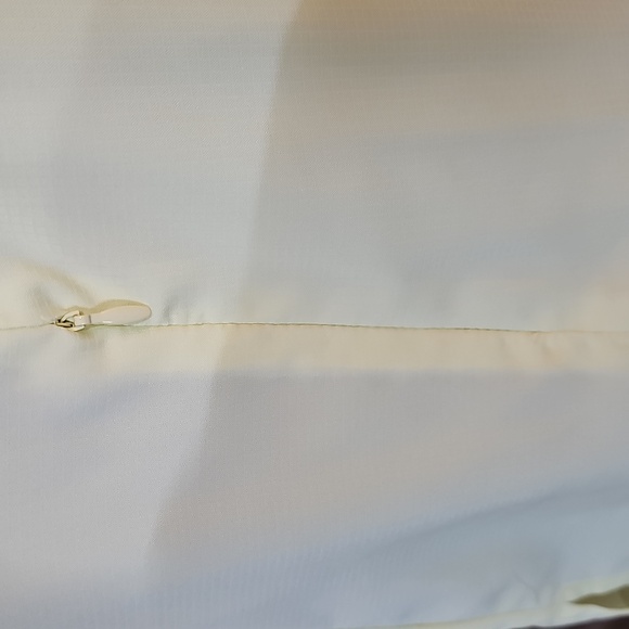 Top - Picture 7 of 16